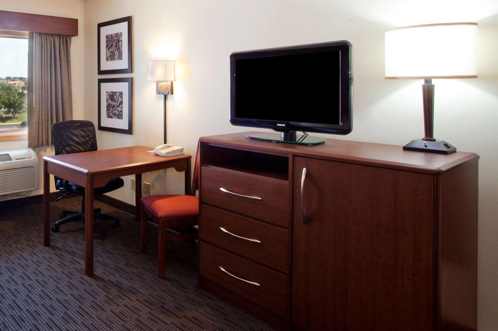 Americinn By Wyndham Blue Earth Dış mekan fotoğraf